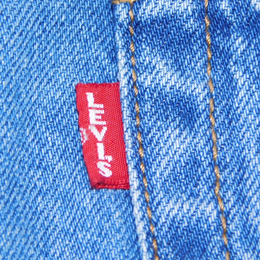 Levi's High Loose Light Blue High-Waist Denim Jean Shorts - Picture 7 of 9